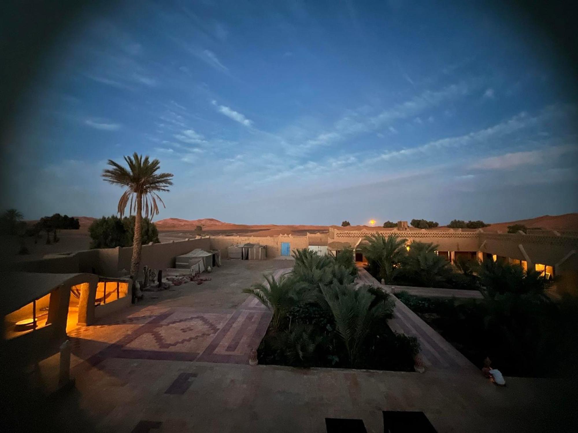 Sahara Sands Hotel Мерцуга Екстериор снимка