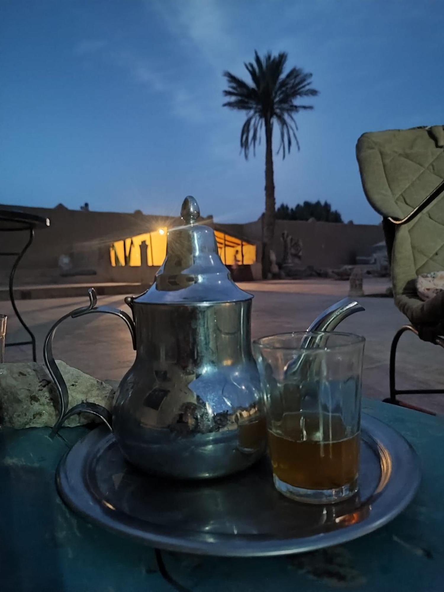 Sahara Sands Hotel Мерцуга Екстериор снимка