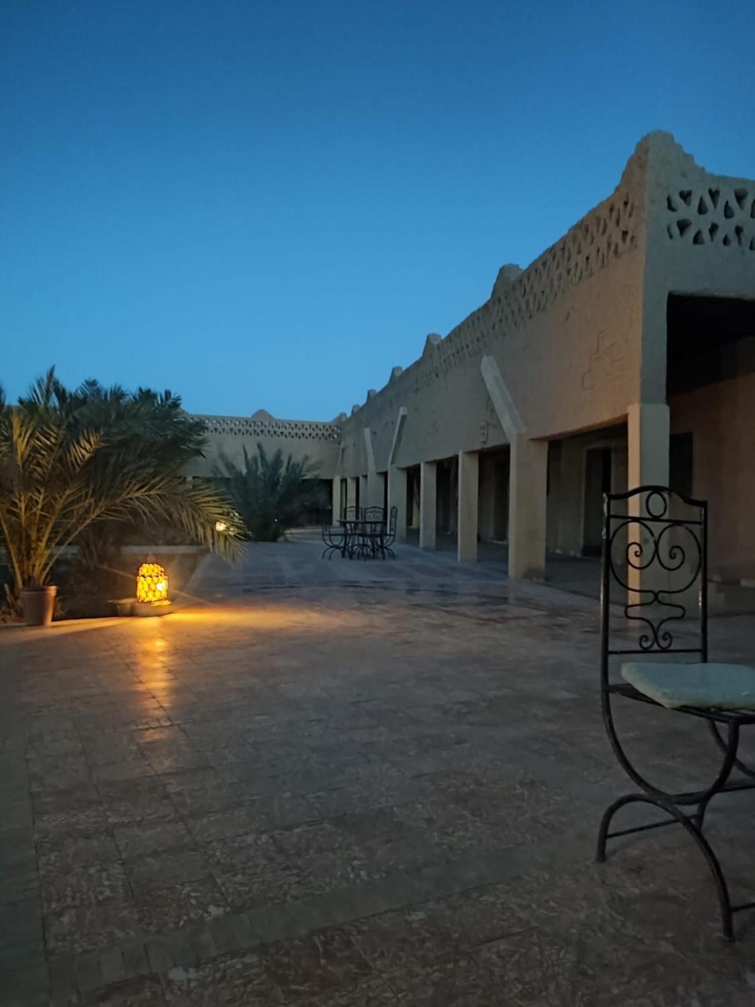 Sahara Sands Hotel Мерцуга Екстериор снимка