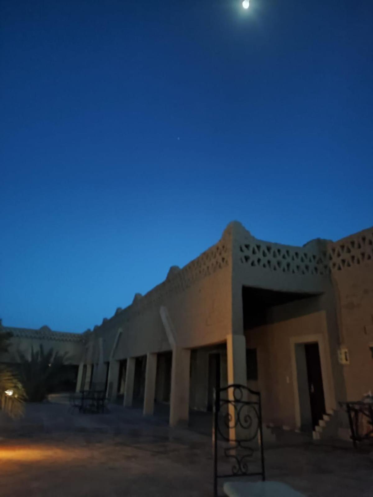 Sahara Sands Hotel Мерцуга Екстериор снимка
