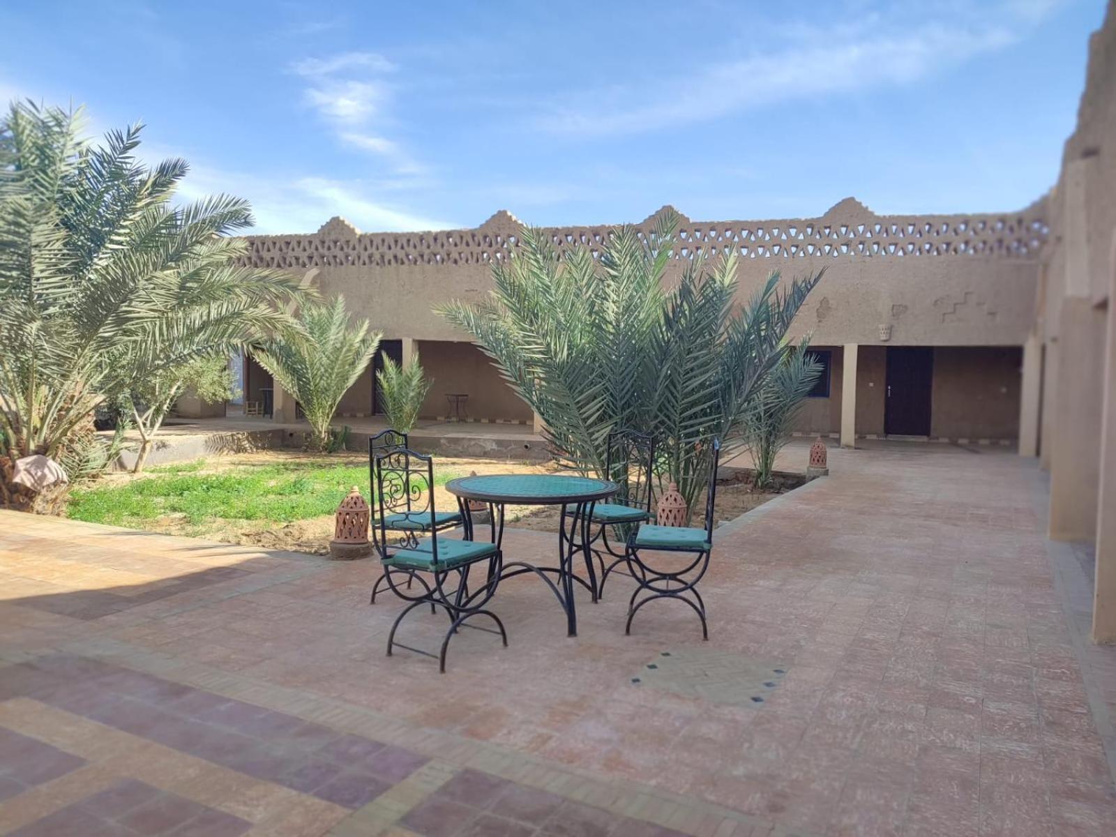 Sahara Sands Hotel Мерцуга Екстериор снимка